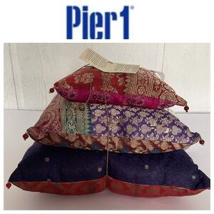 Pier 1 Set Of Three Accent Pillows NWT